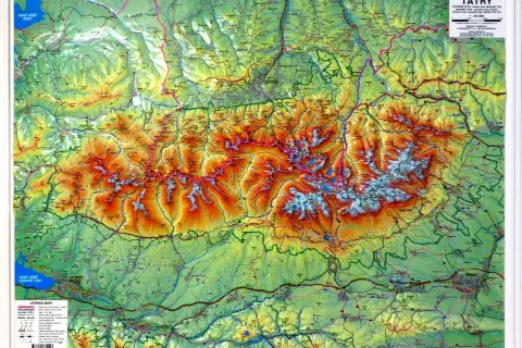Die Karte zeigt die Hohe Tatra mit ihren Gipfeln, Seen und Städten wie Zakopane und Poprad. Sie gibt Auskunft, wo ist die Hohe Tatra.
